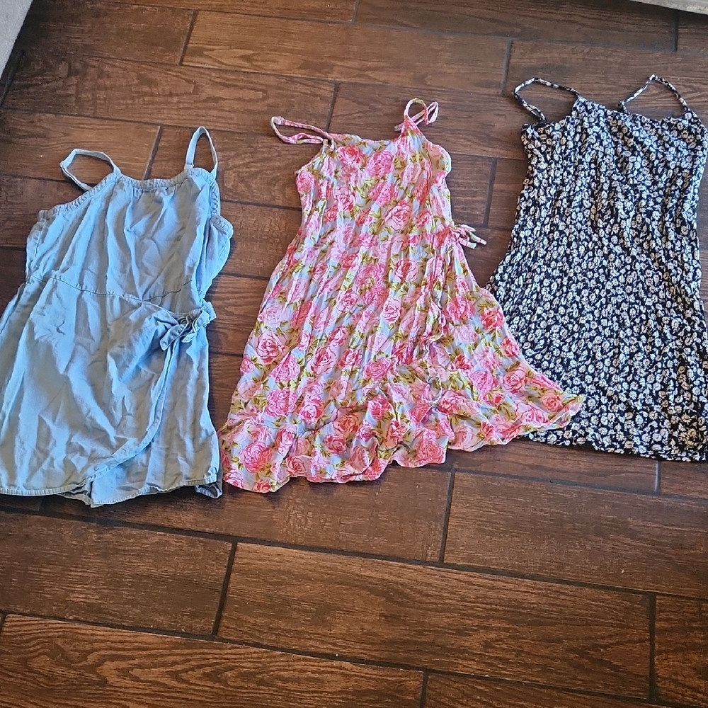 🌸Host Pick🌸 Bundle Girls dresses 14 Floral Pink and blue  Dresses